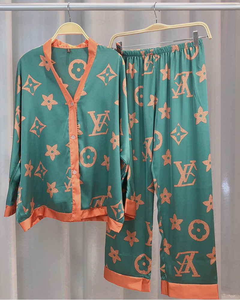 Imitation Silk Printed Pajamas Set