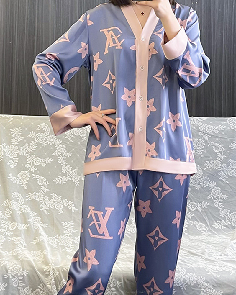 Imitation Silk Printed Pajamas Set